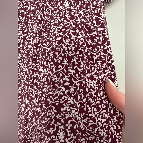 Old navy maroon midi dress - Picture 2 of 5
